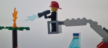 Portofoon training brandweer hoogwerker